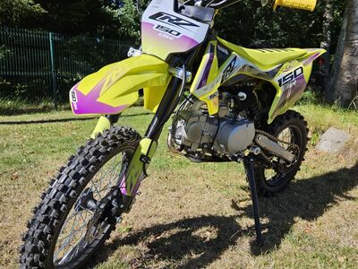 CRZ 150 BW pit bike mootorratas (15 HP)