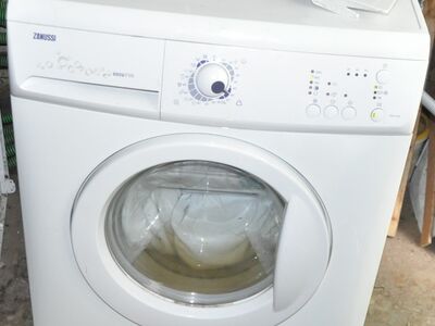 Pesumasin Zanussi 6kg