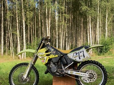 Suzuki RM125