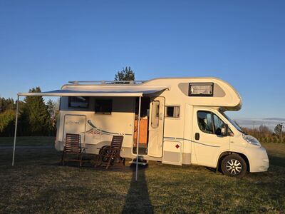 Matkaauto Adria 660 SP