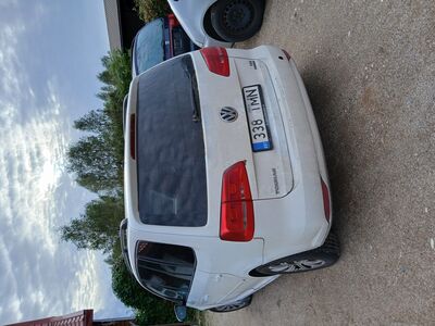 VW TOURAN 2011