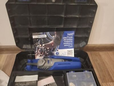 Dremel 3000 multifunktsionaalne minifrees (kohvris