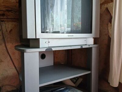 TV Panasonic 72cm