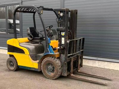 Caterpillar DP20N diiseltõstuk