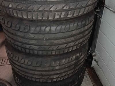 Suverehvid 215/55R17