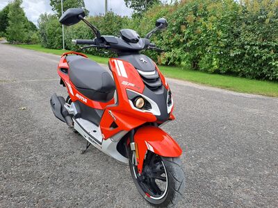 ROLLER PEUGEOT SPEEDFIGHT, VÄGA HEAS KORRAS