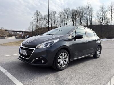 PEUGEOT 208 2016 aasta bensiin manuaal 60 KW