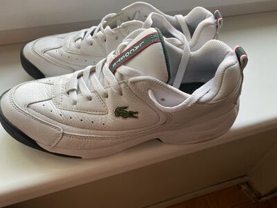 Uued LACOSTE vabaajajalatsid nr.42