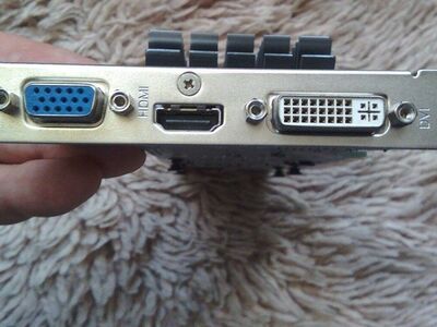 ASUS NVIDIA GeFORCE GT 520