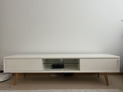 TV-laud180 cm