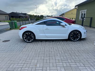 Peugeot RCZ
