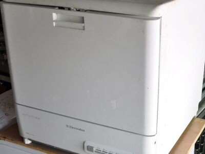 Nõudepesumasin Electrolux (lauapealne)