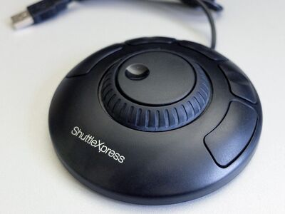 ShuttleXpressi multimeedia kontroller