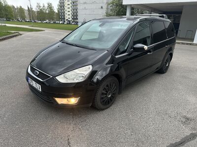 Ford Galaxy Ghia automaat, 7 kohta
