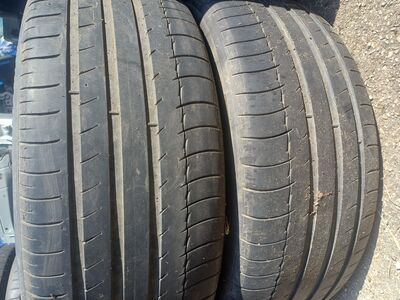 Suverehvid 20" michelin