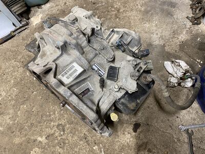 Volvo 2.4 103kw atm kast