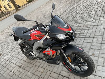 Aprilia Tuono 125cm 2022, ls 2000 km