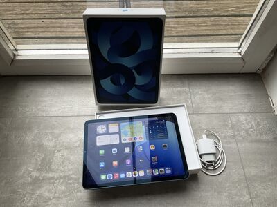 Apple iPad Air 5 M1 256GB Wi-Fi