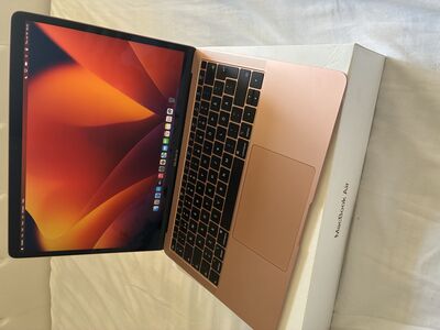 MacBook Air 2018 retina 13 1.6ghz