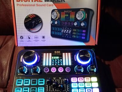 Heli mixserid professionaalsed