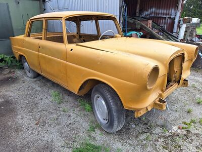 Mercedes-Benz W110