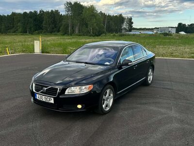 Volvo S80