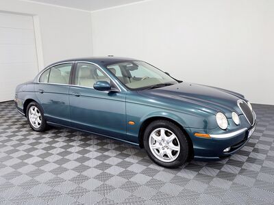 Jaguar S-Type