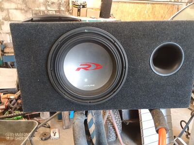 Alpine type 12r subwoofer ka võimendi autosse