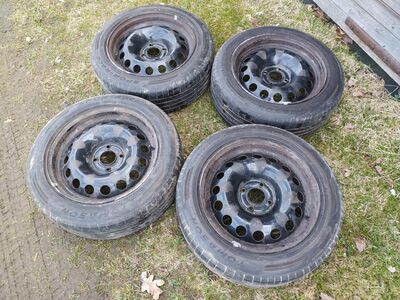 Citroen C4 R16 205/55 plekkveljed suverehvidega