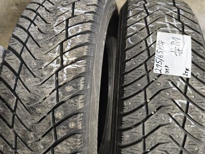 215/65/R17 Yokohama naastrehvid 2tk