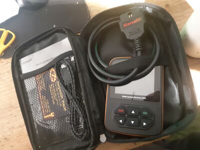 ICarsoft i906 –Volvo/Saab diagnostikaseade