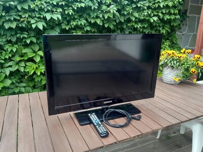 TV Samsung 32”