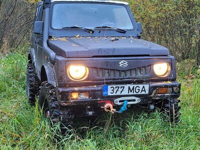 Suzuki Samurai