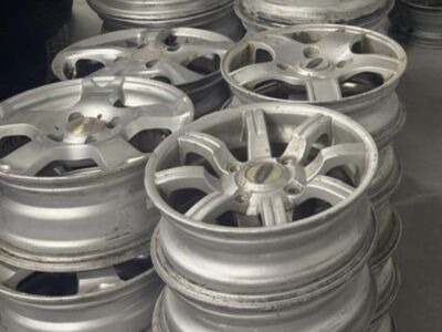 13 & 14" MOPEEDAUTODE VALUVELJED
