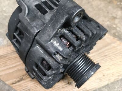 Taastatud BMW F11 3.0 originaal generaator