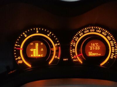 Toyota auris 2.2 130 kW
