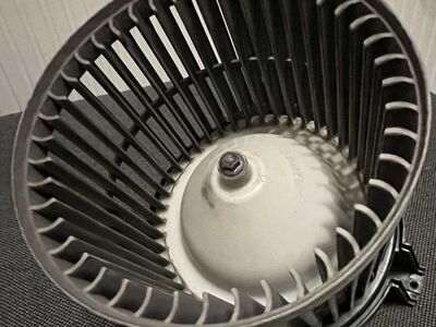 Honda Civic VIII hatchback OEM salongiventilaator
