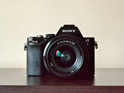 Sony A7 (ILCE-7) täiskaader hübriidkaamera