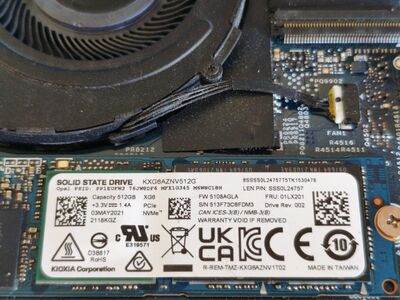 SSD M2 2280 NVME  KGX6AZNV512G