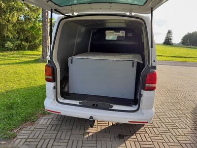 VW T5/T6 matkalaud/köök/voodi