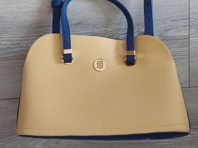 Tommy Hilfiger kott