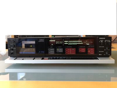 AIWA AD-F770 kassettdekk, 3 pead, 2 võlli