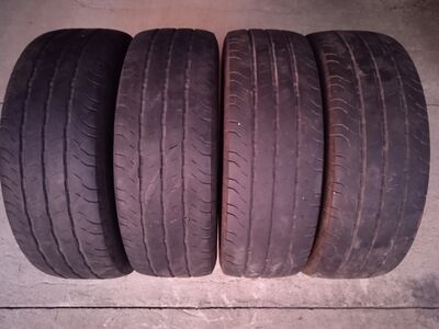 Jooks suverehve kaubikule Continental 215/65 R16C