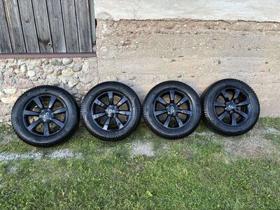 Infiniti 18” veljed koos talverehvidega