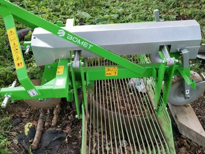 Bomet Ursa Z655