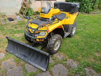 CAN-AM OUTLANDER 500