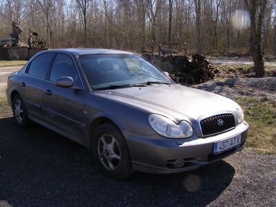 HYUNDAI SONATA IV (EF)  2.0 16V 96 kW 131hp