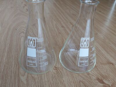 Koonilised kolbid 1L