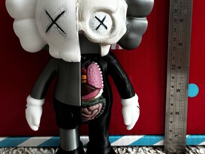 3D-figuur KAWS Dissected Companion (20 cm)