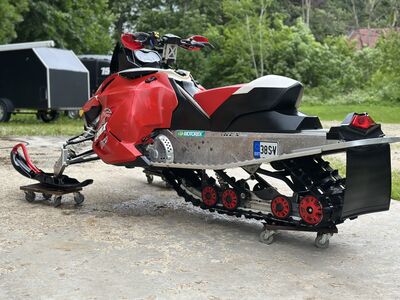 Lynx Rave 550 2011